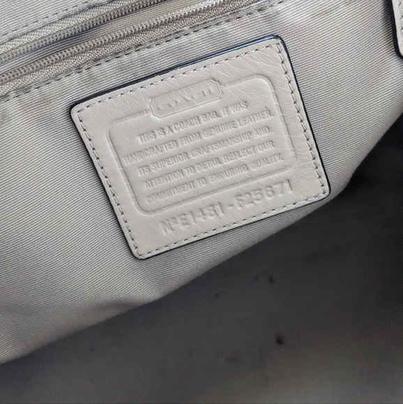 Coach Payton Dome Satchel in Cranberry - Picture 6 of 8